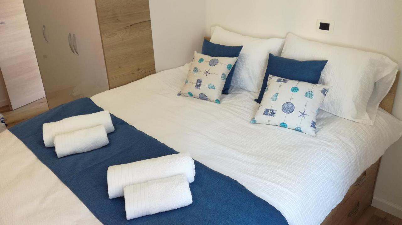 Apartmaji Apollonio Изола Экстерьер фото